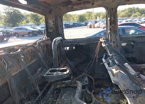 2022 Ram 2500 Laramie 4X4 6'4 Box z USA, uszkodzony, nr VIN 3C6UR5FLXNG305554